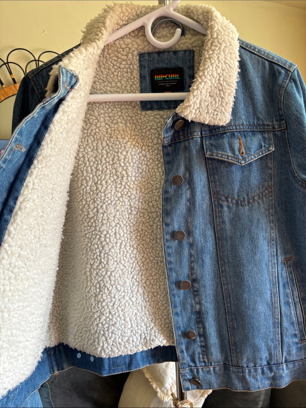 Y2K 90’s Vintage Rip Curl Sherpa Collar Lined Denim Trucker Jacket Size L